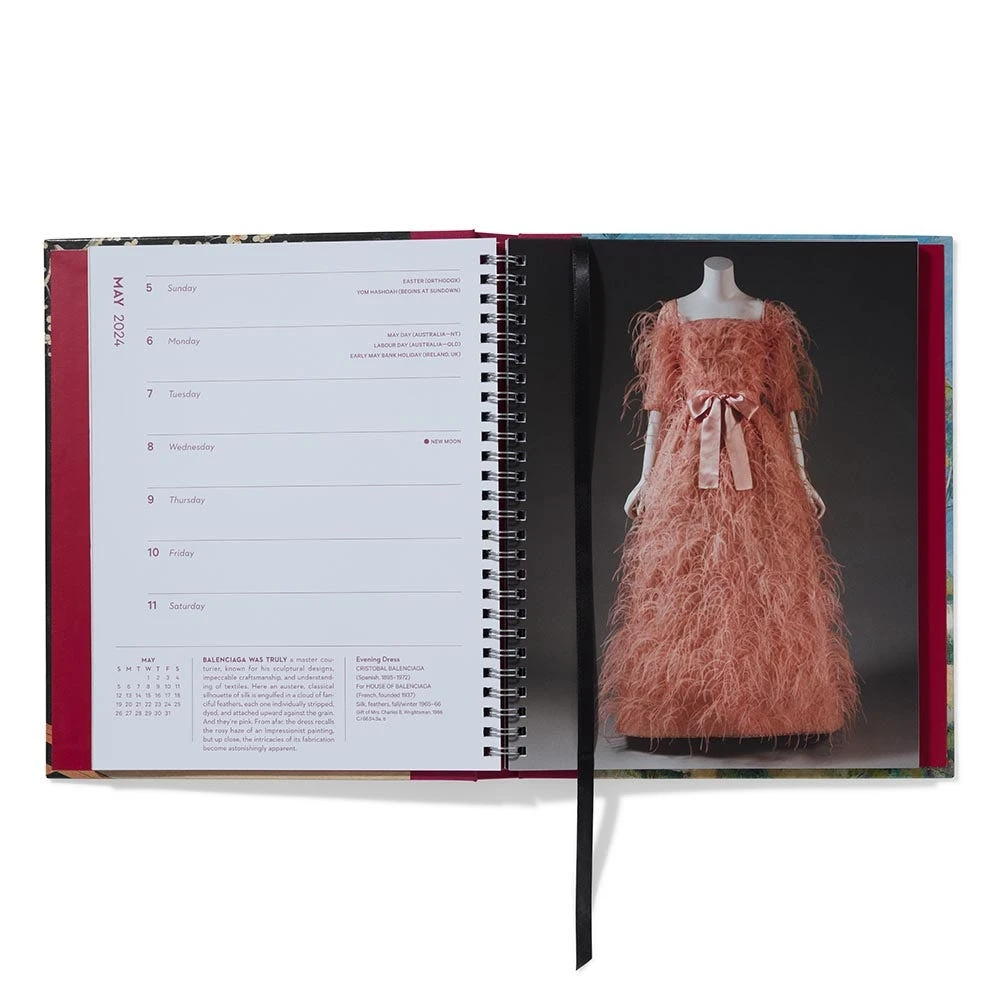 Masterpieces Deluxe Engagement Calendar 2024 - Image 2