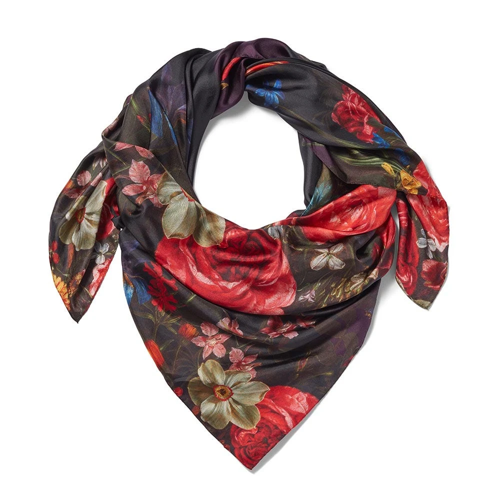 Peeters Bouquet Of Flowers Oversize Oblong Scarf