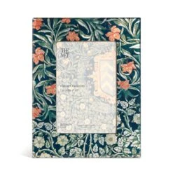 Tapestry Garden Lacquer Frame
