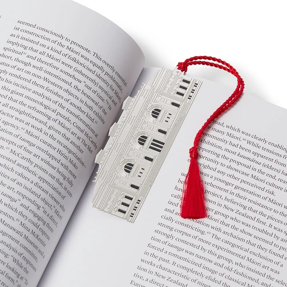 The Met Facade Bookmark - Image 2